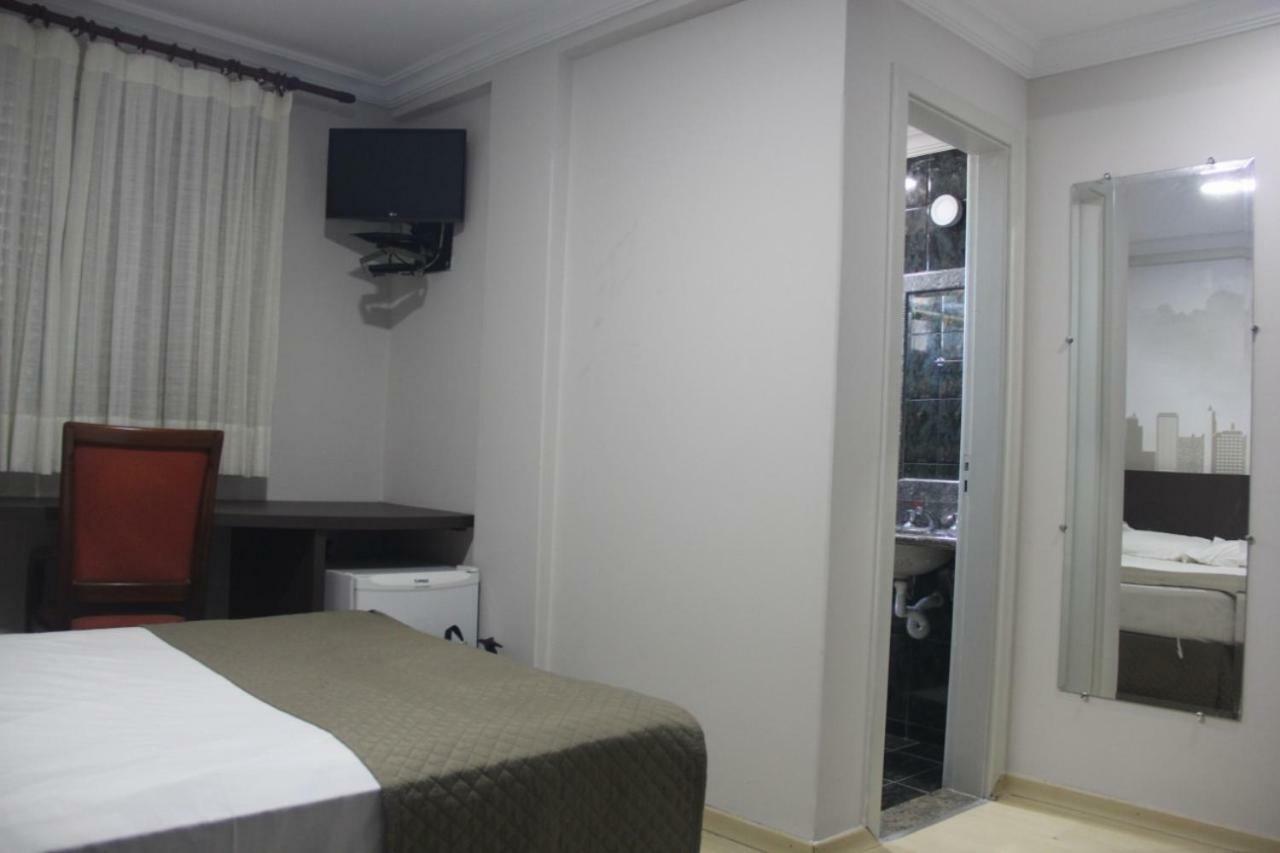 Abbas Hotel อูเบร์ลังเจีย ภายนอก รูปภาพ
